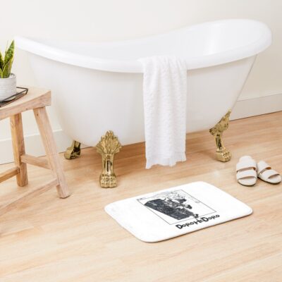 Alternative view of Dorohedoro Nikaido Design Bath Mat